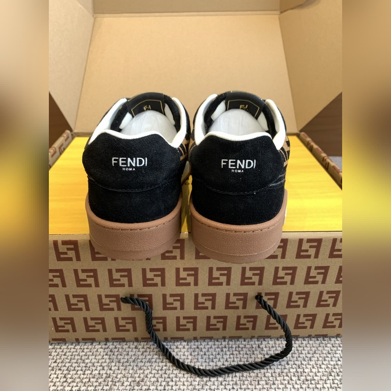 新色 Fendi芬迪闆鞋 休閑運動鞋 情侶款 設計師Kim Jones打造的首