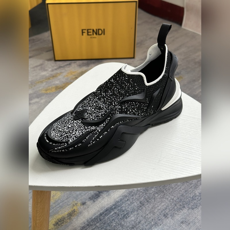 清涼一夏新款Fendi 2026ss 官方新款 專櫃同步上市 芬迪 Flow 黑