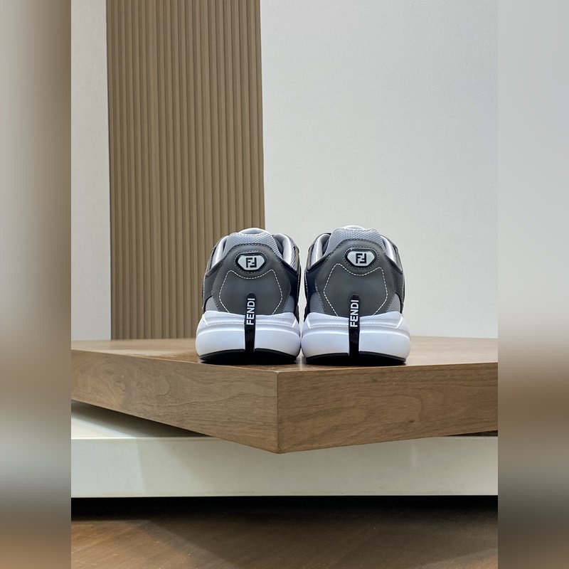 [FENDI]芬迪 -高端品質(zhì) 原單 休閑運(yùn)動(dòng)鞋 -鞋面： 納帕小牛皮、絲綢小