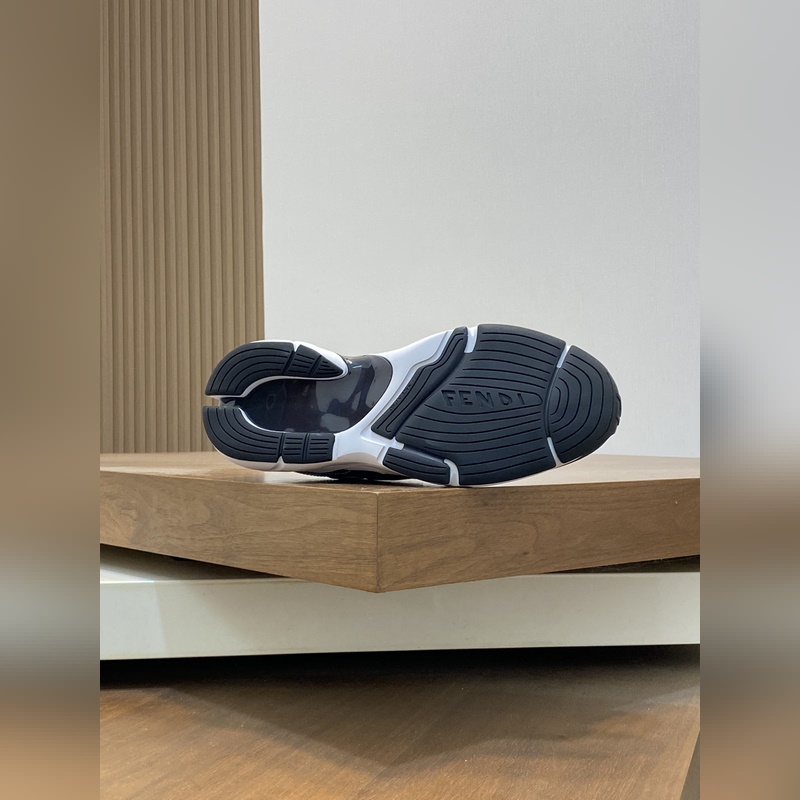 [FENDI]芬迪 -高端品質(zhì) 原單 休閑運(yùn)動(dòng)鞋 -鞋面： 納帕小牛皮、絲綢小