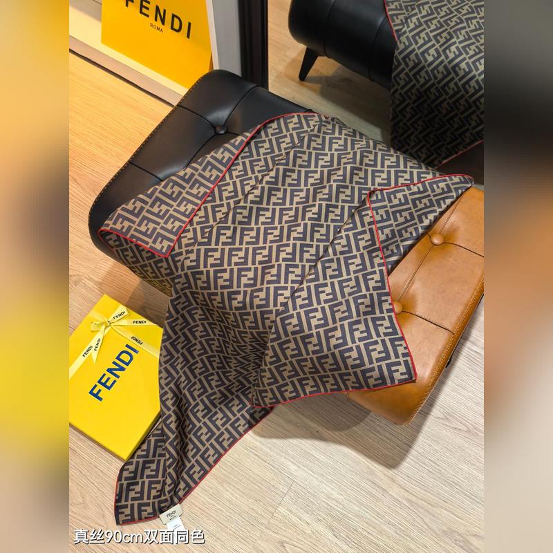 18姆米雙面 90x90cm斜紋真絲 芬迪 滿幅FF