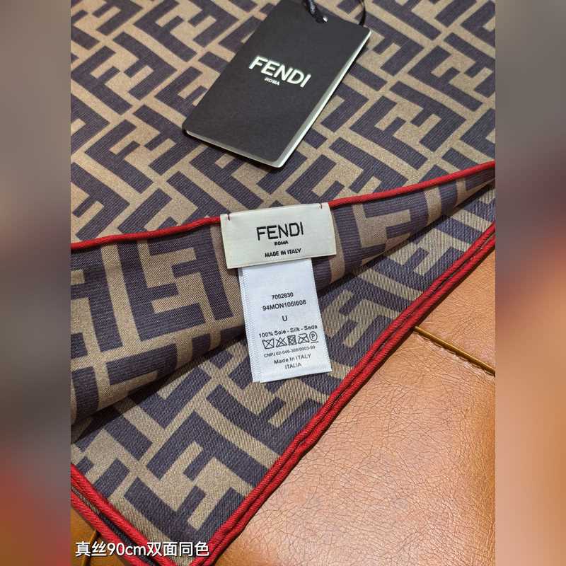 18姆米雙面 90x90cm斜紋真絲 芬迪 滿幅FF