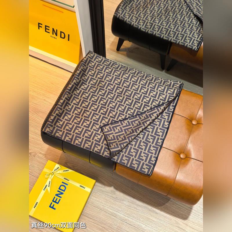 18姆米雙面 90x90cm斜紋真絲 芬迪 滿幅FF