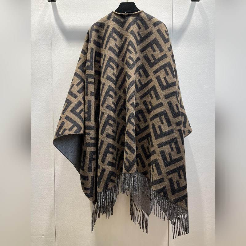 極品原單 芬迪Fendi重磅最新經(jīng)典FF字母元素雙面老花鬥篷，大極品，專櫃155