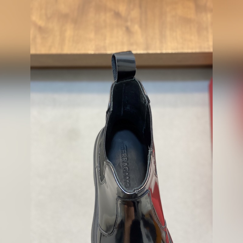 菲拉格慕.[Ferragamo]男士高幫靴，最新爆款，1：1原單代購品質，頂級狠