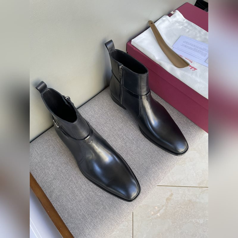 原單品質(zhì) 獨(dú)家新款 菲拉格慕ferragamo秋冬新款 高幫男鞋 精緻手工縫線