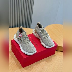 Ferragamo Gancini飛織低幫運動鞋采用混色紋理的技術性雙面針織面料