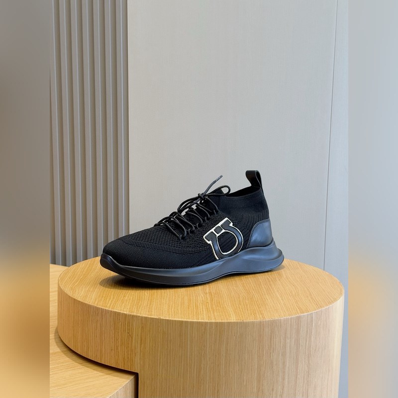 Ferragamo Gancini飛織低幫運動鞋采用混色紋理的技術性雙面針織面料