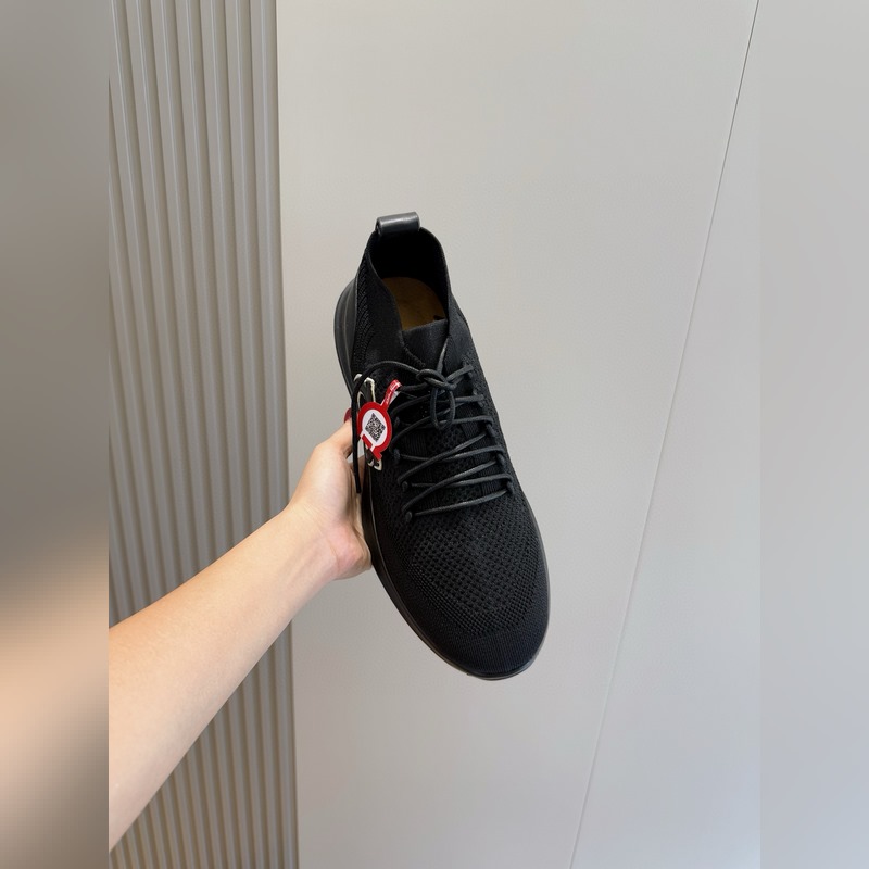 Ferragamo Gancini飛織低幫運動鞋采用混色紋理的技術性雙面針織面料