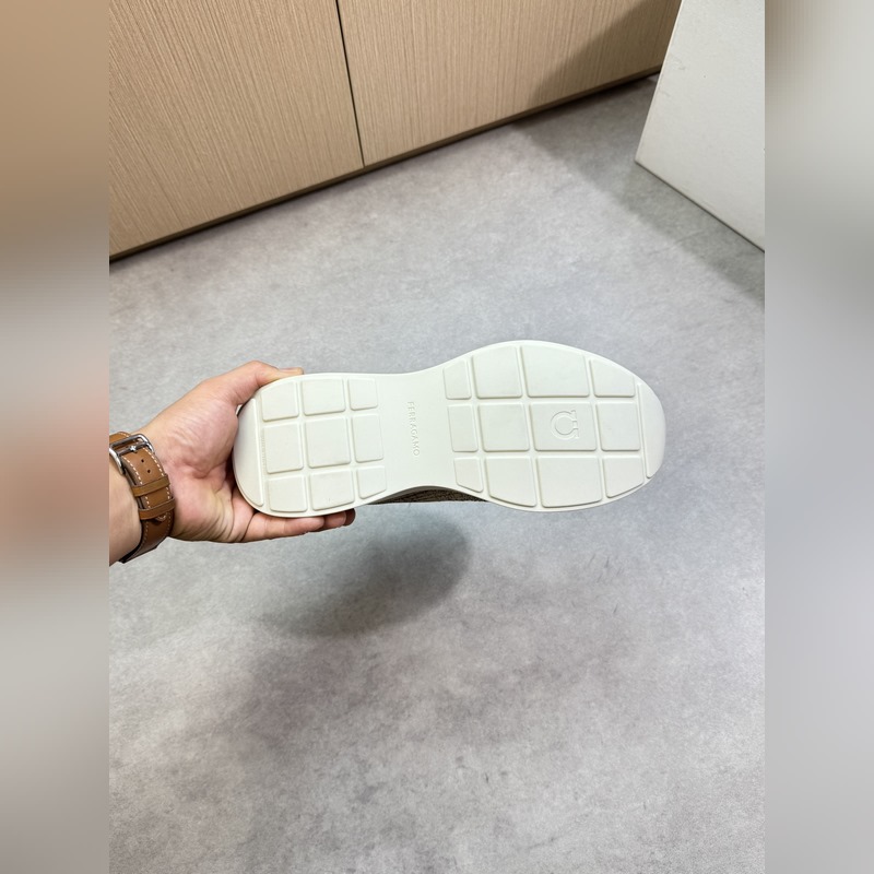 [ Ferragamo]菲拉格慕 -高端品質 原單·休閑運動鞋 -鞋面：進口 磨