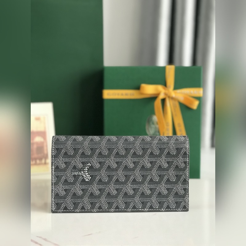 戈雅 Saint-Lambert 是由Goyardine 帆布配頭層小牛皮精心制