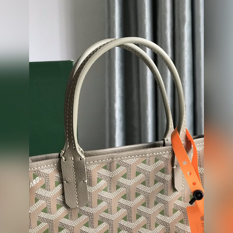 170周年限定色--奶茶綠 Goyard poitires 限量發售 斜挎哦
