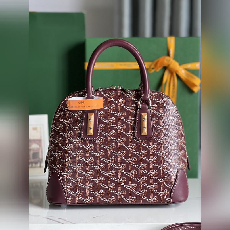 Goyard Vend?me貝殼包 傳承了品牌獨一無二的工藝風格和精湛技術：可拆
