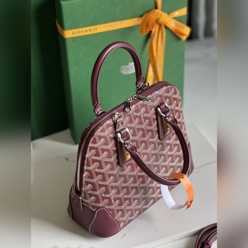 Goyard Vend?me貝殼包 傳承了品牌獨一無二的工藝風格和精湛技術：可拆