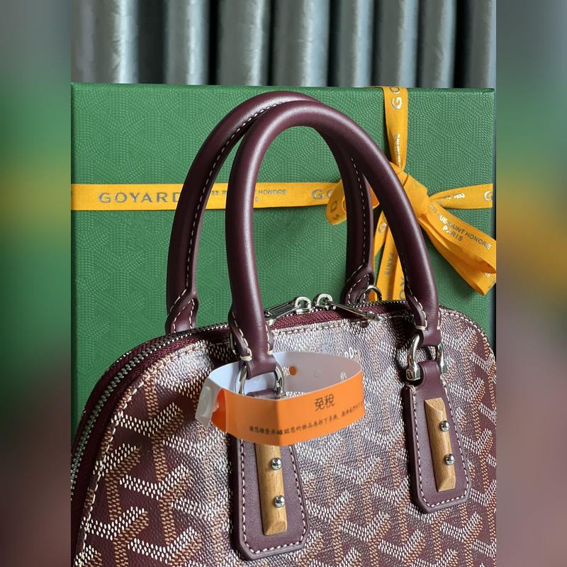 Goyard Vend?me貝殼包 傳承了品牌獨一無二的工藝風格和精湛技術：可拆