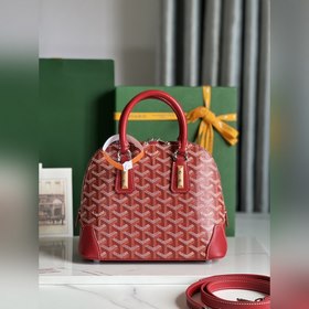 Goyard Vend?me貝殼包 傳承了品牌獨一無二的工藝風格和精湛技術：可拆