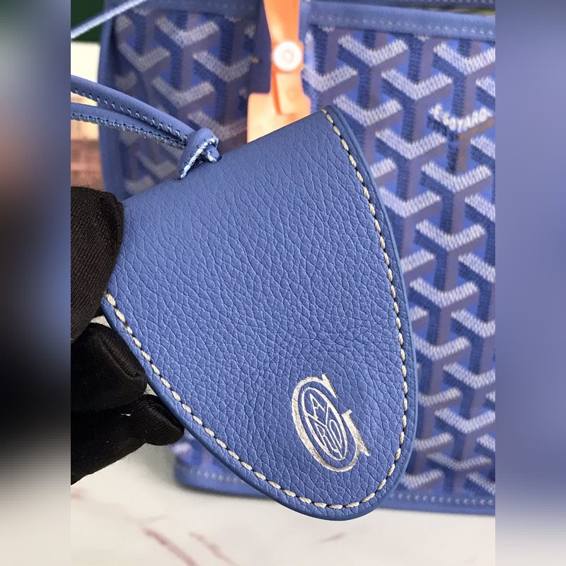 戈雅 2026限量版Goyard將帶領我們漫步于一個千變萬化，繁花似錦的花園，感