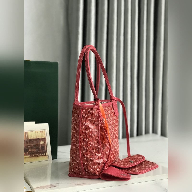 戈雅 2026限量版Goyard將帶領我們漫步于一個千變萬化，繁花似錦的花園，感