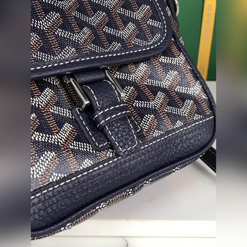 戈雅 絕版中古斜挎包Grand Bleu PM 又面世啦，以其實用輕便小巧不絕于