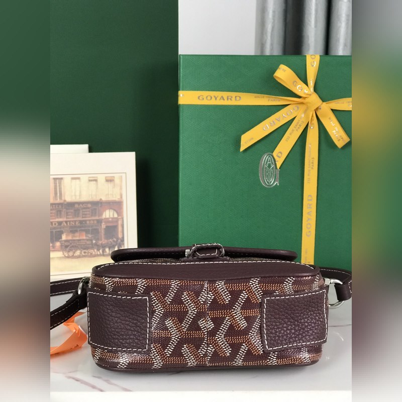 戈雅 絕版中古斜挎包Grand Bleu PM 又面世啦，以其實用輕便小巧不絕于