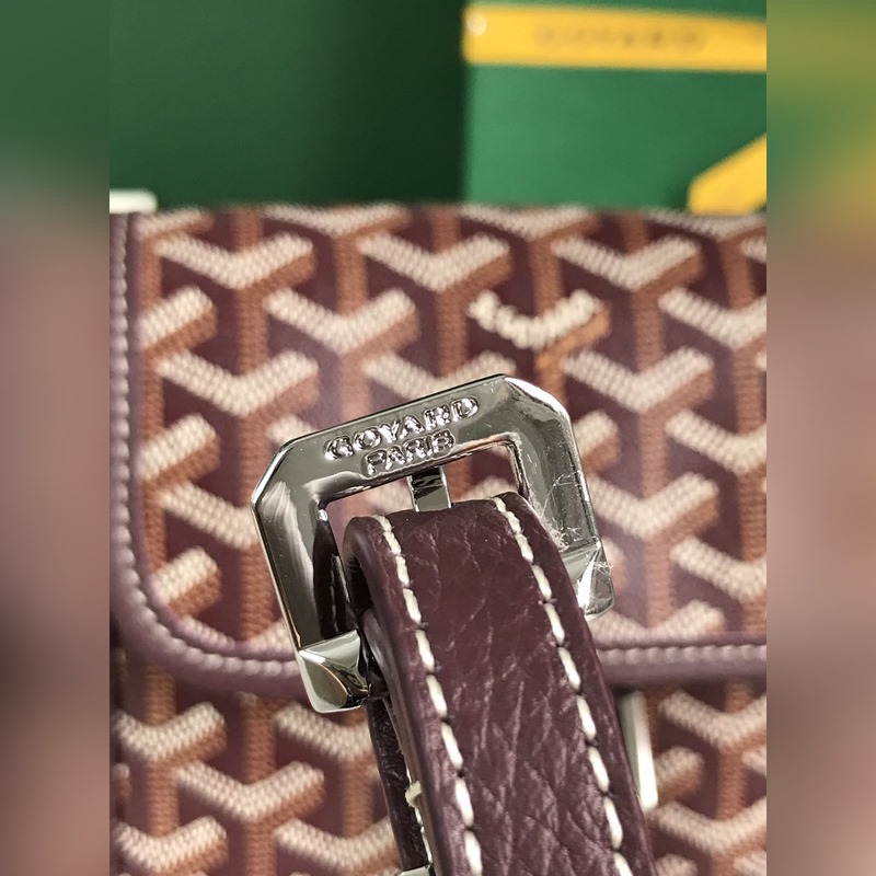 戈雅 絕版中古斜挎包Grand Bleu PM 又面世啦，以其實用輕便小巧不絕于