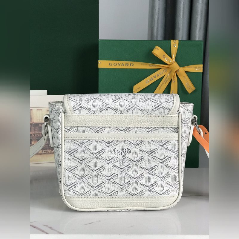 戈雅 絕版中古斜挎包Grand Bleu PM 又面世啦，以其實用輕便小巧不絕于