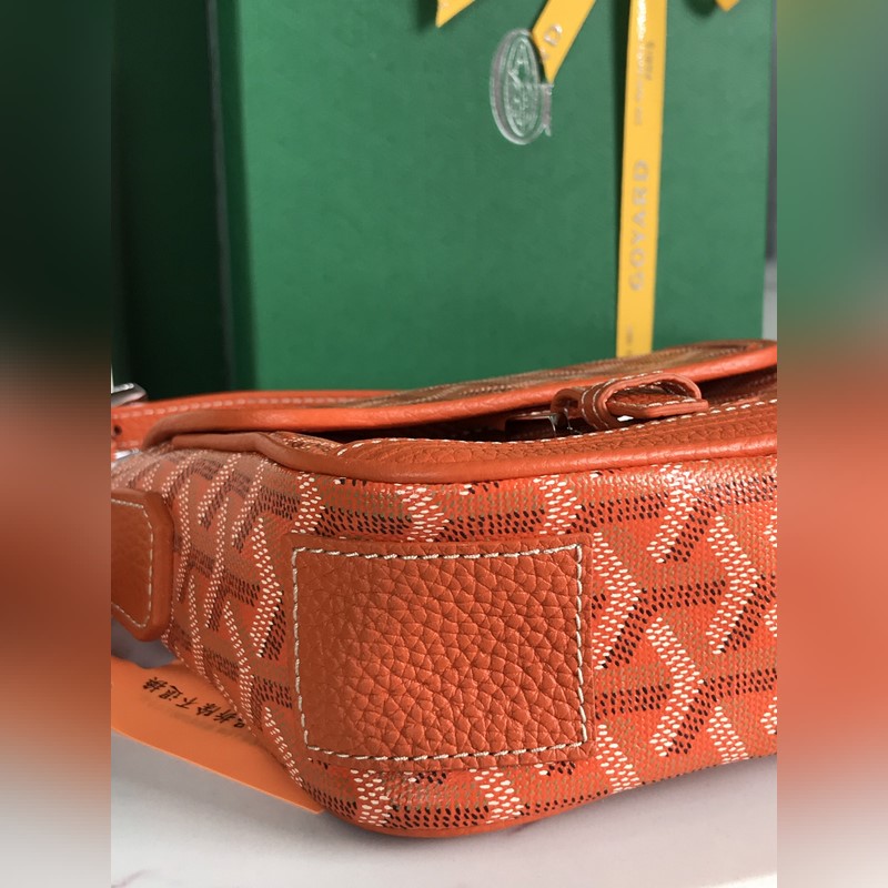 戈雅 絕版中古斜挎包Grand Bleu PM 又面世啦，以其實用輕便小巧不絕于