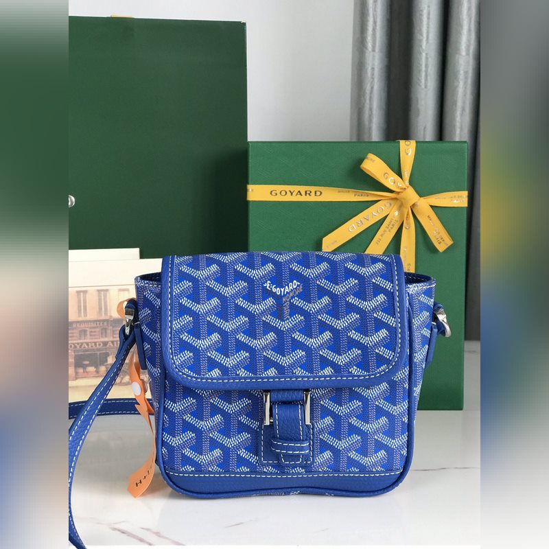 戈雅 絕版中古斜挎包Grand Bleu PM 又面世啦，以其實用輕便小巧不絕于