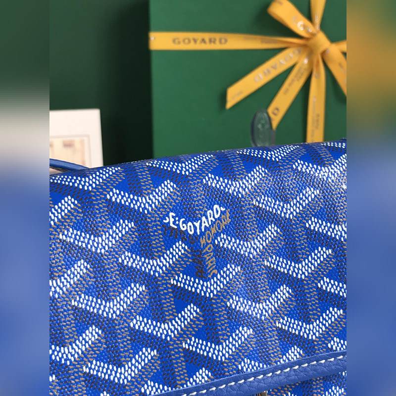 戈雅 絕版中古斜挎包Grand Bleu PM 又面世啦，以其實用輕便小巧不絕于