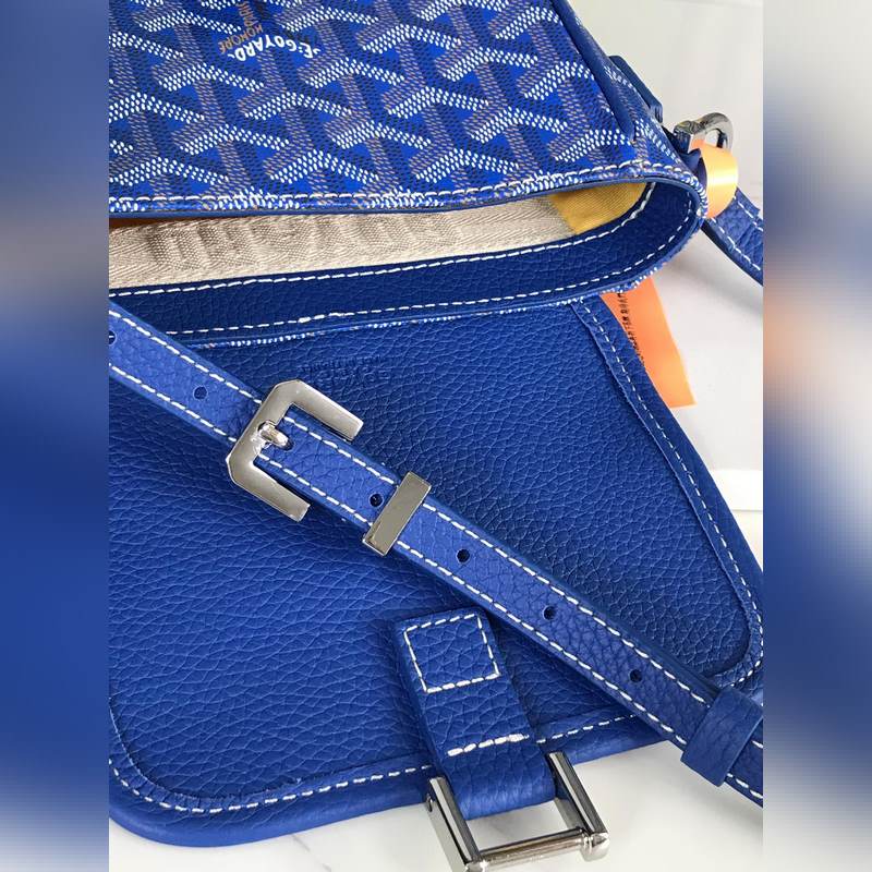 戈雅 絕版中古斜挎包Grand Bleu PM 又面世啦，以其實用輕便小巧不絕于