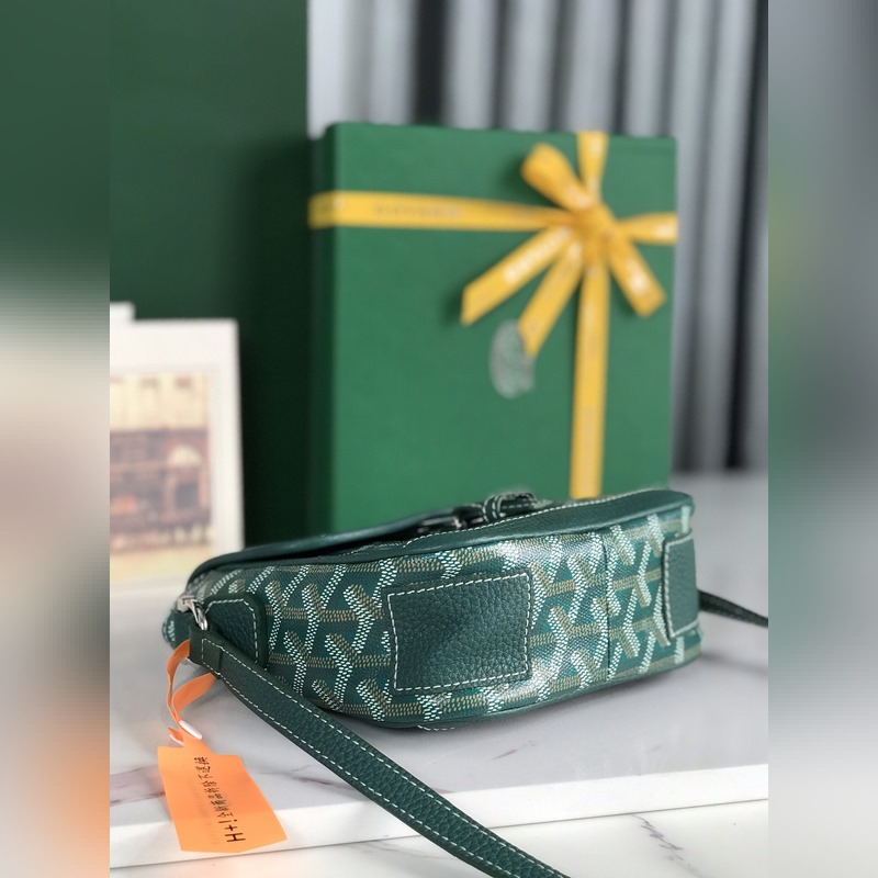 戈雅 絕版中古斜挎包Grand Bleu PM 又面世啦，以其實用輕便小巧不絕于