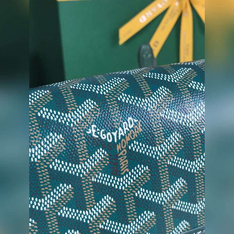 戈雅 絕版中古斜挎包Grand Bleu PM 又面世啦，以其實用輕便小巧不絕于