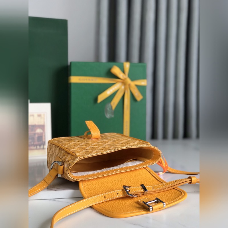 戈雅 絕版中古斜挎包Grand Bleu PM 又面世啦，以其實用輕便小巧不絕于