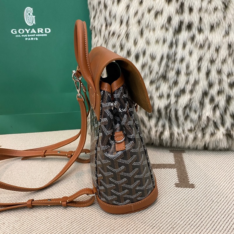 戈雅 Alpin迷你包 手工打造新二代！以Goyard秉承的傳統工藝，在細節之處