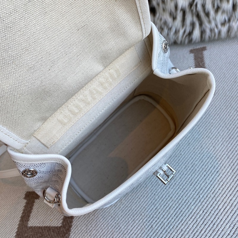 戈雅 Alpin迷你包 手工打造新二代！以Goyard秉承的傳統工藝，在細節之處