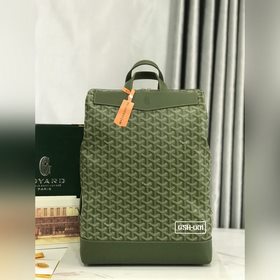 戈雅 Cisalpin 雙肩包是標志性Alpin背包的再發行版，這款包為城市探險