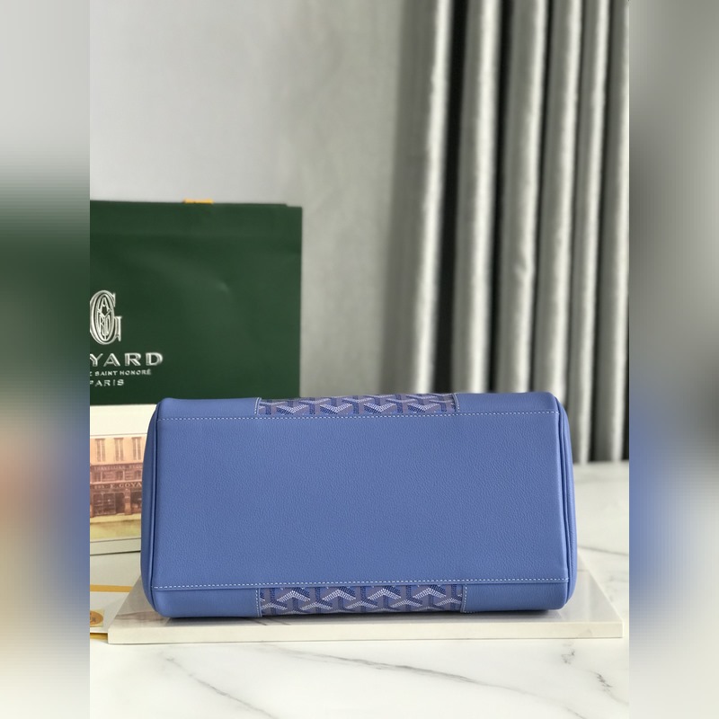 Goyard 西貢Tote 這款西貢母包一出場就有BK的氣場，整體更加大氣優(yōu)雅，