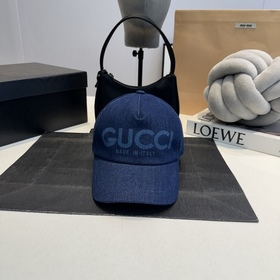 GUCCI古奇 2026專櫃新款洗水牛仔棒球帽，很潮！休閑運動款，經(jīng)典制作，超級