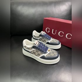 Gucci 頂級代購IT 古奇專櫃新款，原廠配置意大利進口牛皮搭配印花布面料，進