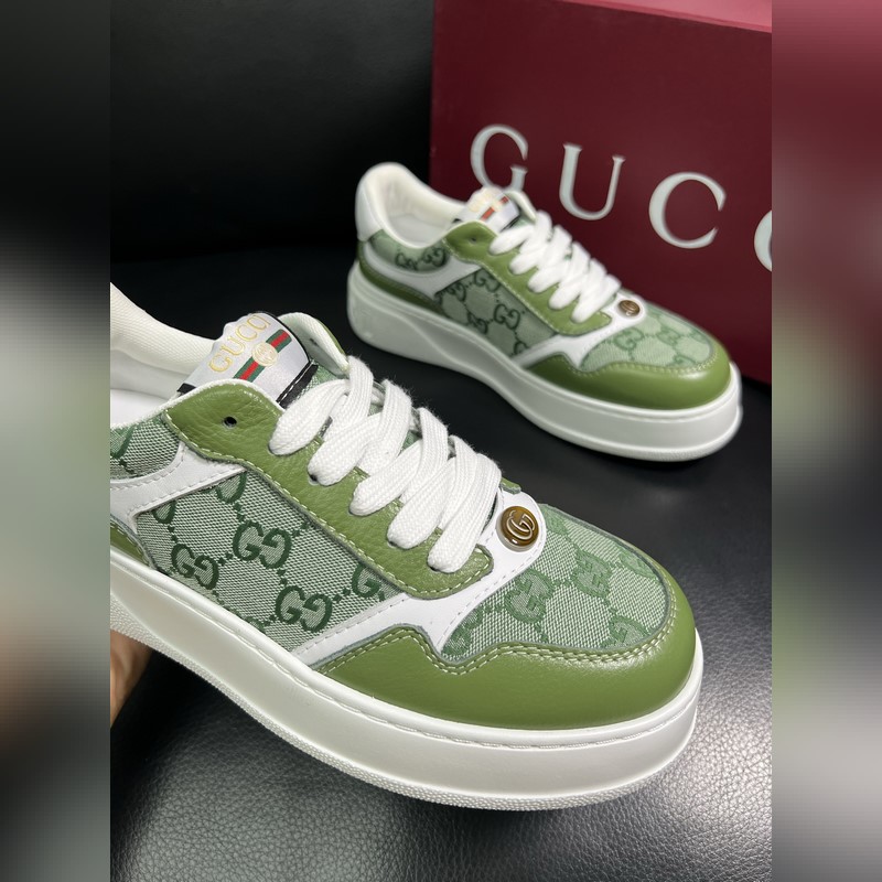 Gucci 頂級代購IT 古奇專櫃新款，原廠配置意大利進口牛皮搭配印花布面料，進
