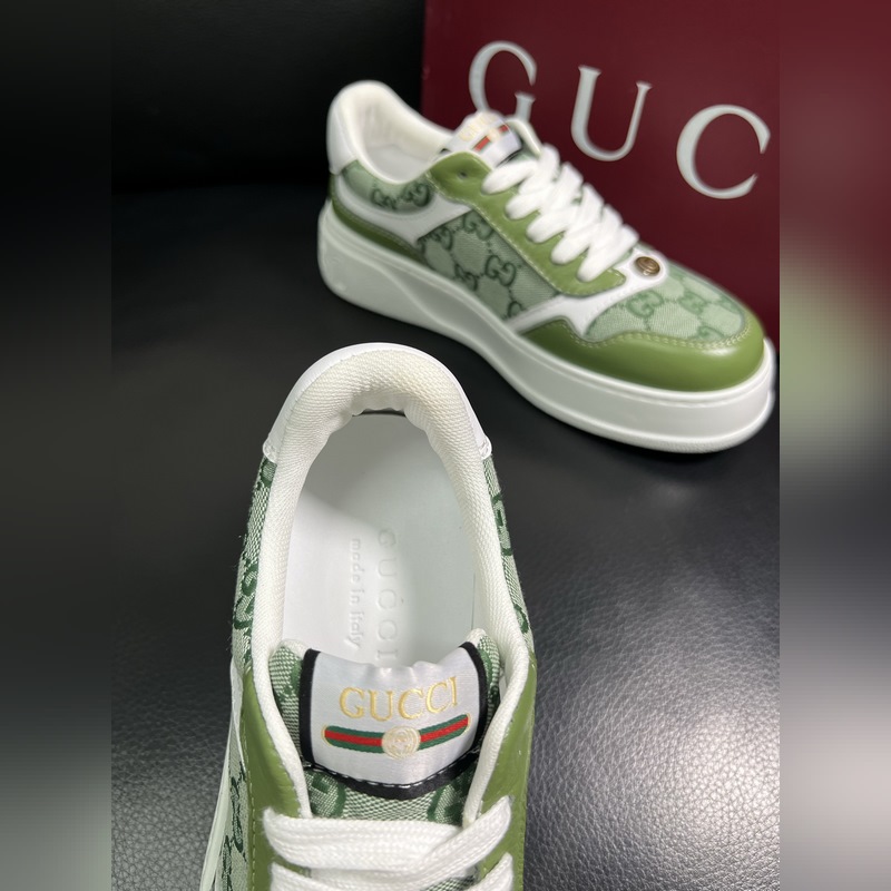 Gucci 頂級代購IT 古奇專櫃新款，原廠配置意大利進口牛皮搭配印花布面料，進