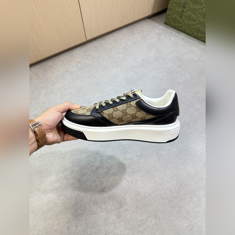 [Gucci]古馳 -高端品質(zhì) 原單·休閑運(yùn)動(dòng)鞋 -鞋面： 納帕小牛皮、品牌圖騰