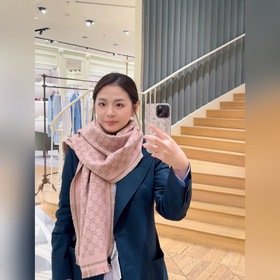 25新款GG風(fēng)格字母 180*47cm.100%羊毛 飾以經(jīng)典的 GG 圖案，該