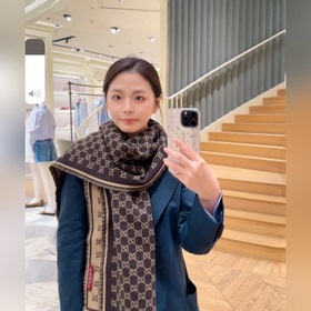 25新款GG風(fēng)格字母 180*47cm.100%羊毛 飾以經(jīng)典的 GG 圖案，該