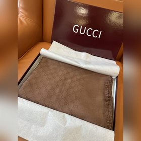 焦糖色！ GUCCI難得一見的經(jīng)典雙面buling 大方巾 絕非市場(chǎng)你看花了眼的