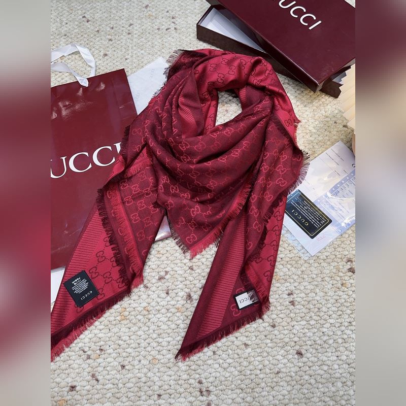 Gucci方巾尾單！打算下單的親最好最好專櫃選好顔色！說實話，我也是初見如此如此