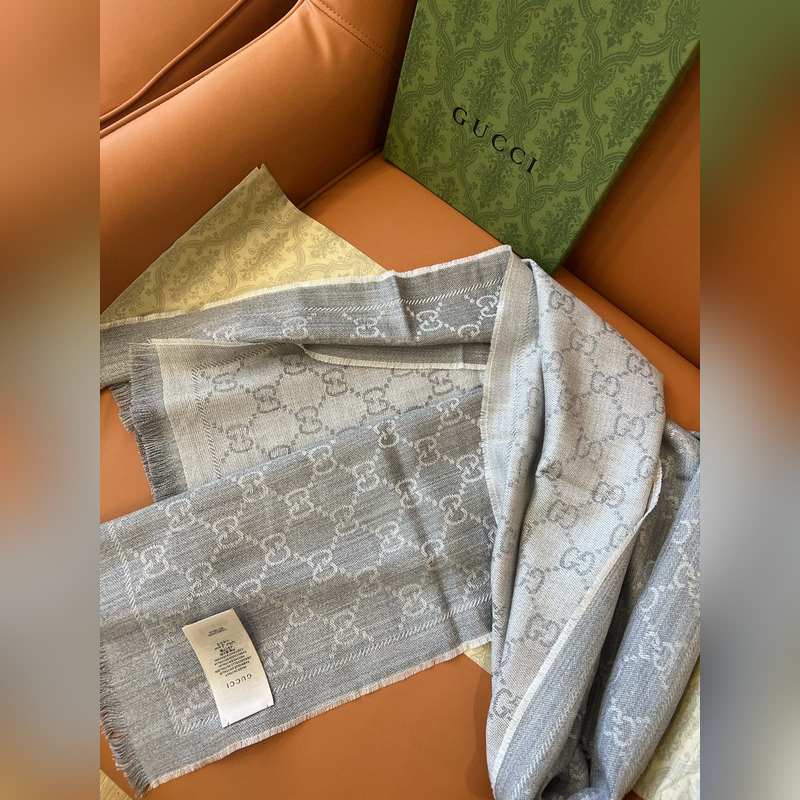 Gucci重磅原單出口極品，不是市場(chǎng)low貨，從細(xì)節(jié)能看出有多高端 紋路清晰立