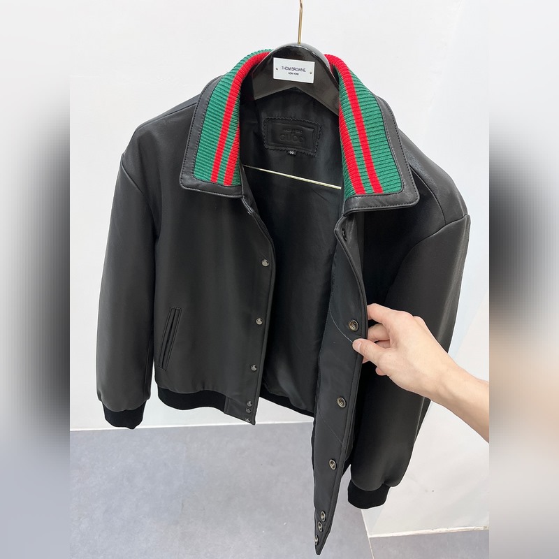 Gucci男士綿羊皮翻領夾克：意式風骨的不朽雕塑 當晨曦掠過佛羅倫薩老橋的弧線