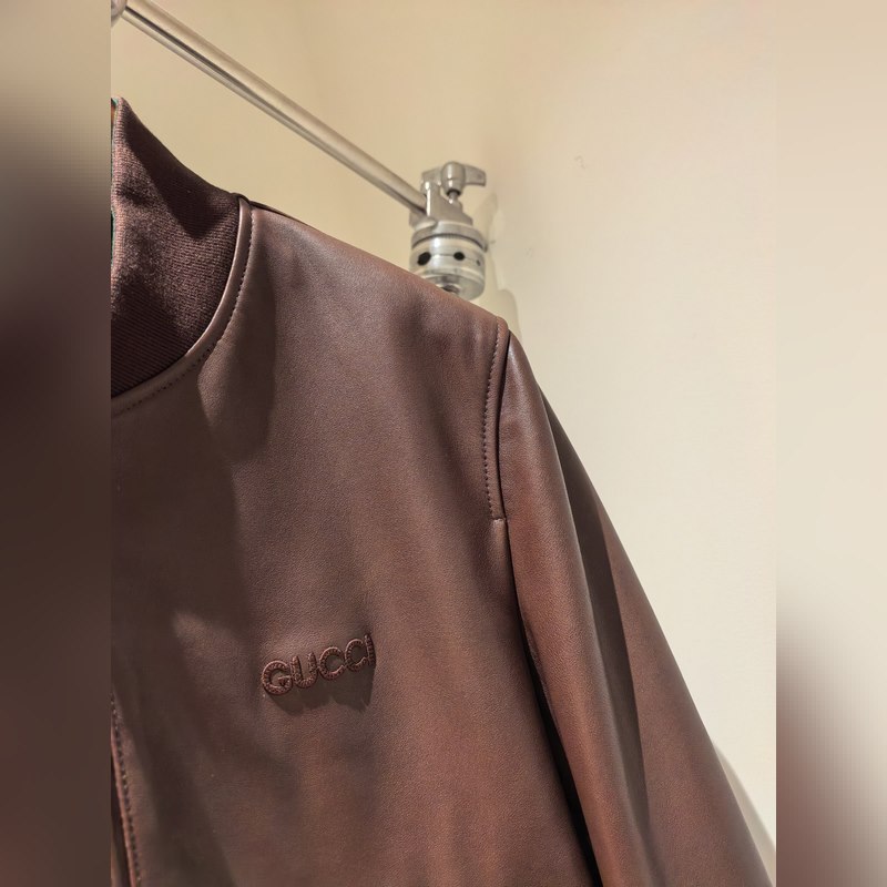 Gucci秋冬新品羊皮夾克 進口羊皮制作 還原 YB 質感超給力 秒殺市場版 胸