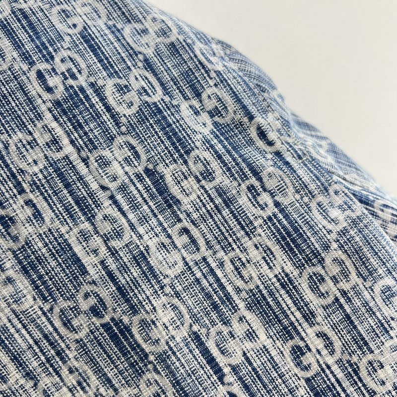 GUCCI 羽絨服 提花定制牛仔羽絨服外套 冬季裡的避風港，全衣的五金采用的是原